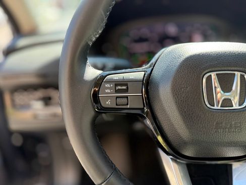Used 2024 Honda Accord Touring image 20