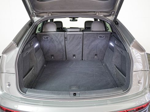 Certified 2025 Audi Q5 2.0T Premium Plus w/ Premium Plus Package image 8