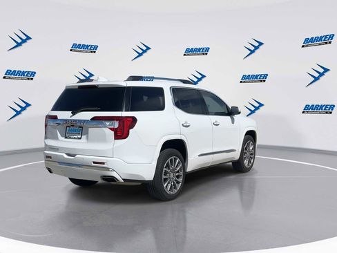 Used 2023 GMC Acadia Denali image 9