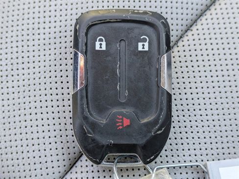 Used 2023 GMC Acadia SLT image 33