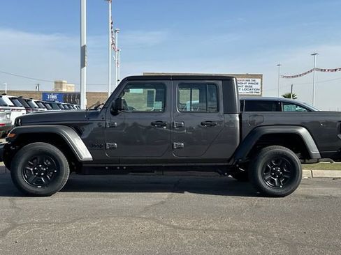 New 2026 Jeep Gladiator Sport AWD/4WD image 6