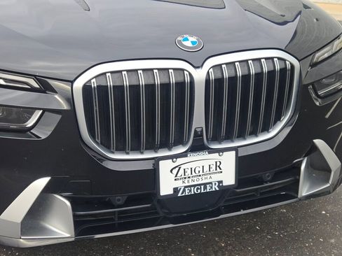 Used 2025 BMW X7 xDrive40i image 5