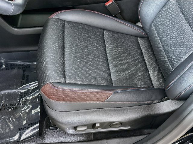 Used 2025 Chevrolet Equinox RS w/ Safety and Technology Package FWD image 19