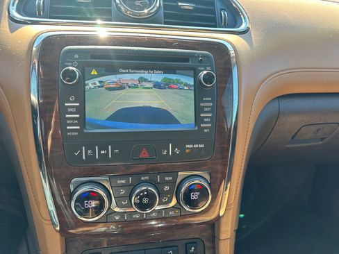 Used 2017 Buick Enclave Leather w/ Trailering Package AWD/4WD image 31