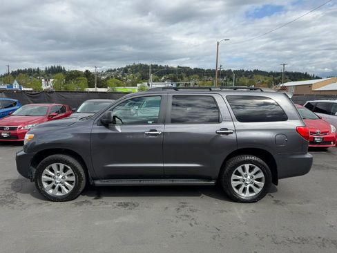 Used 2011 Toyota Sequoia Limited image 7