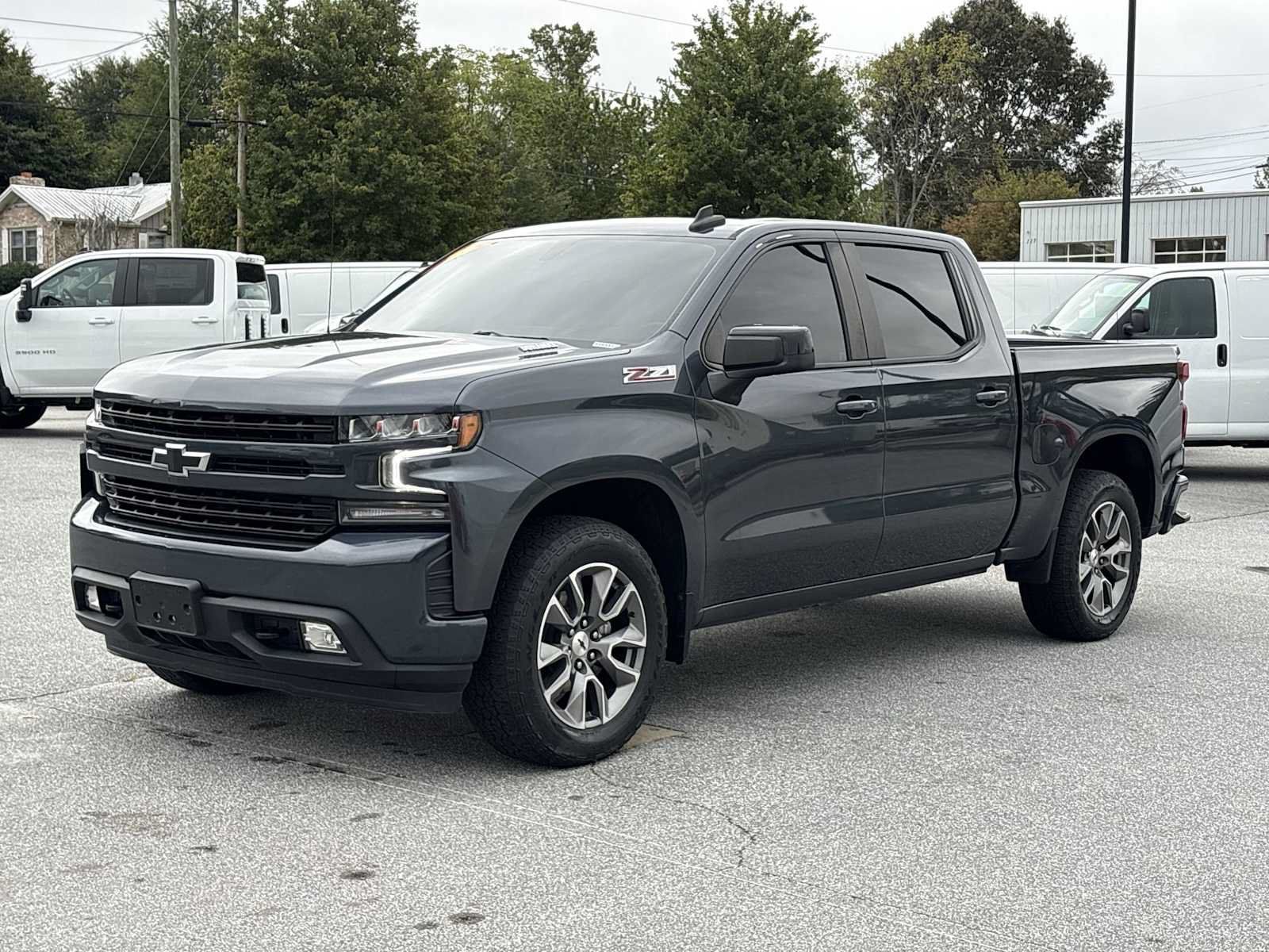 Used 2022 Chevrolet Silverado 1500 RST AWD/4WD image 2