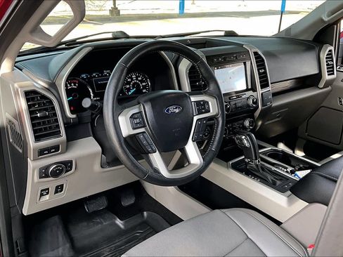 Used 2018 Ford F150 Lariat w/ Equipment Group 502A Luxury image 18
