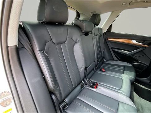 Used 2023 Audi Q5 2.0T Premium Plus w/ Premium Plus Package AWD/4WD image 29