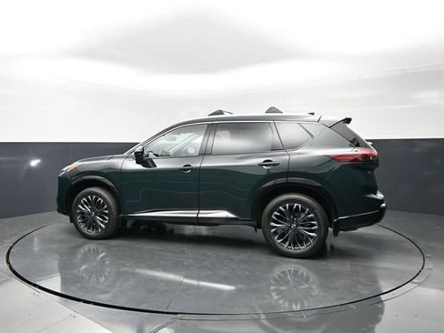 Used 2026 Nissan Rogue Platinum w/ Platinum Premium Package AWD/4WD image 2