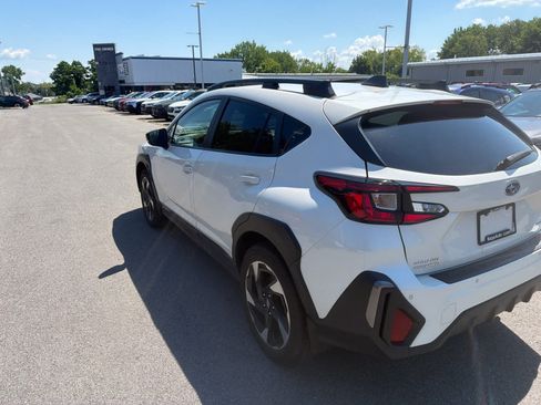 Used 2025 Subaru Crosstrek 2.5i Limited AWD/4WD image 4