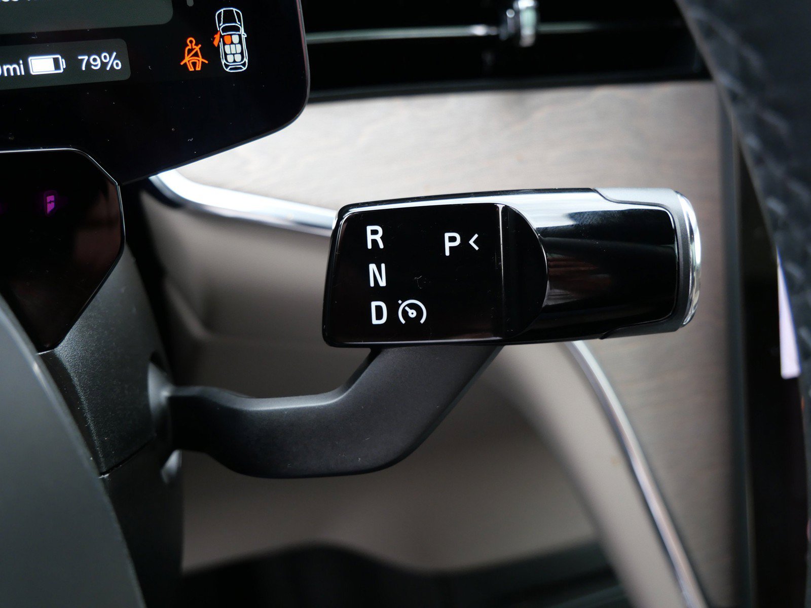 Certified 2025 Volvo EX90 Plus AWD/4WD image 26