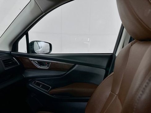 Used 2023 Subaru Ascent Touring image 25