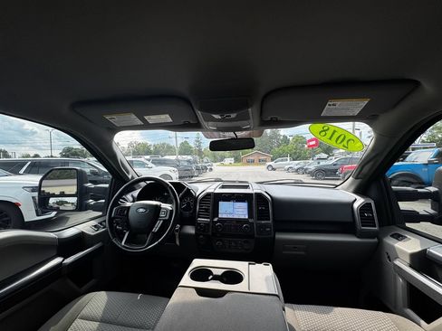 Used 2018 Ford F150 XLT w/ Equipment Group 302A Luxury AWD/4WD image 42