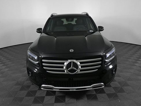 Used 2025 Mercedes-Benz GLB 250 image 34