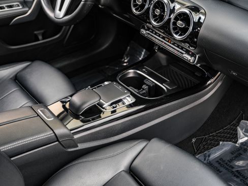 Used 2019 Mercedes-Benz A 220 image 21