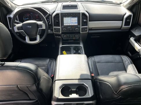 Used 2019 Ford F250 Lariat w/ Lariat Ultimate Package image 11