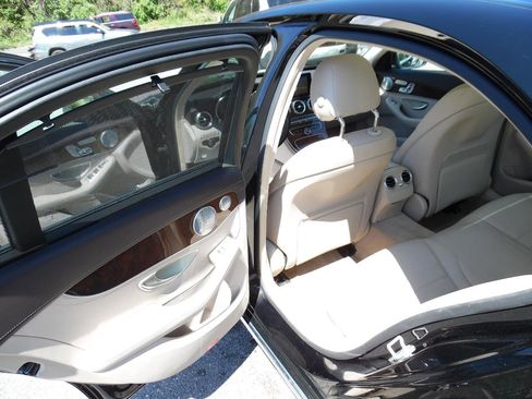 Used 2015 Mercedes-Benz C 300 4MATIC Sedan image 21