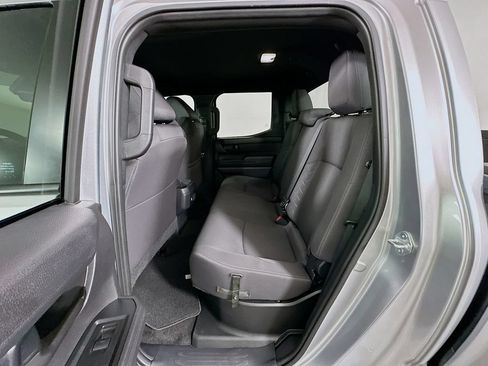 Certified 2025 Toyota Tacoma SR5 AWD/4WD image 23