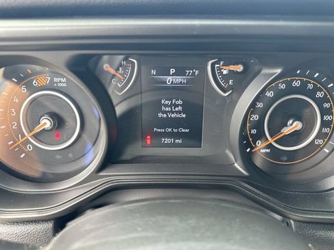 Used 2024 Jeep Wrangler Unlimited Sport AWD/4WD image 12