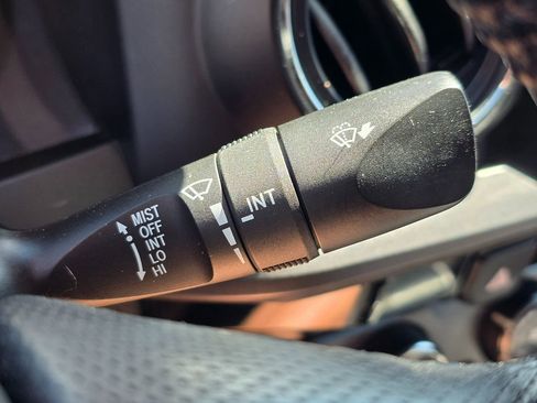 Used 2017 Toyota Tacoma TRD Sport w/ Tow Package image 46