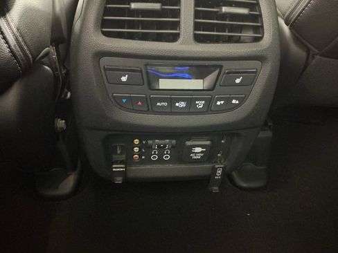 Used 2017 Honda Pilot Elite image 33