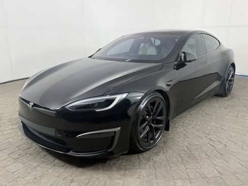 Used 2022 Tesla Model S Plaid AWD/4WD image 3