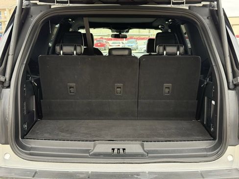 Used 2019 Ford Expedition Limited w/ Equipment Group 301A RWD image 36