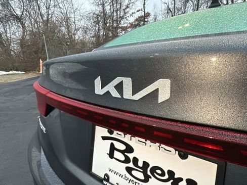 Used 2024 Kia Forte LXS image 37