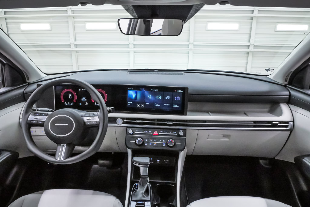 Certified 2026 Hyundai Tucson SE FWD image 15