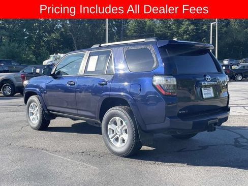 Used 2024 Toyota 4Runner SR5 AWD/4WD image 3
