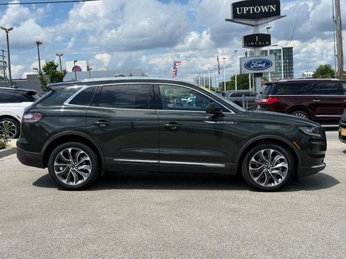 Used 2023 Lincoln Nautilus Reserve AWD/4WD image 2