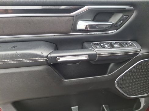 Used 2022 RAM 1500 Laramie w/ Sport Appearance Package image 12