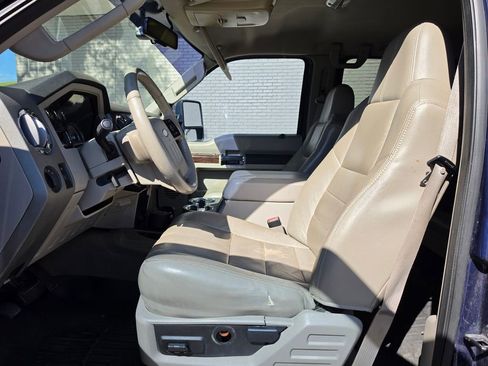 Used 2008 Ford F250 Lariat AWD/4WD image 5