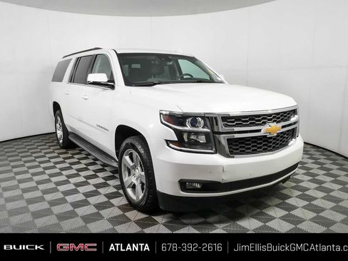 Used 2016 Chevrolet Suburban LT RWD image 1