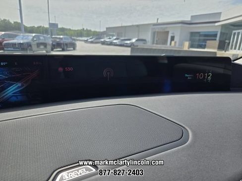 New 2026 Lincoln Navigator Premiere AWD/4WD image 20