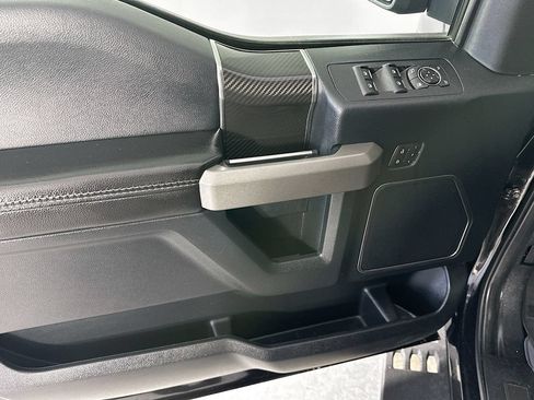 Used 2019 Ford F150 Raptor w/ Equipment Group 802A Luxury AWD/4WD image 24