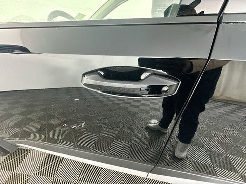 New 2025 Nissan Kicks SR w/ SR Premium Package image 10