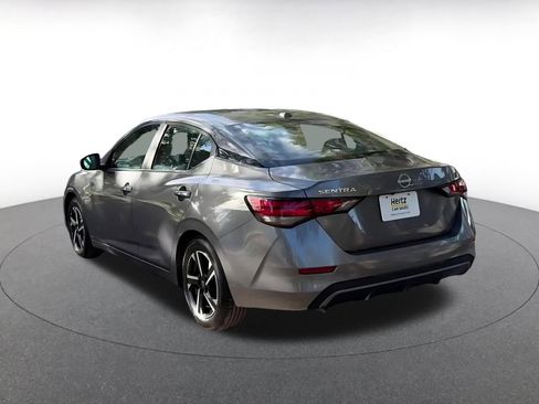 Used 2025 Nissan Sentra SV image 11
