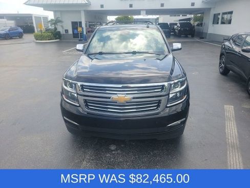 Used 2020 Chevrolet Suburban Premier w/ Premier Plus Edition AWD/4WD image 2