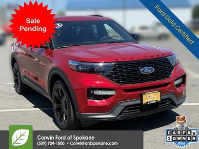 Certified 2022 Ford Explorer ST-Line w/ Class IV Trailer Tow Package