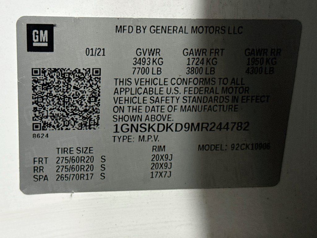 Used 2021 Chevrolet Suburban Z71 w/ Z71 Off-Road Package AWD/4WD image 33