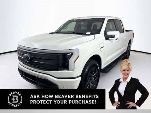 Used 2022 Ford F150 Lightning Lariat image 1
