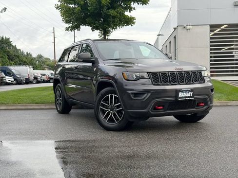 Used 2020 Jeep Grand Cherokee Trailhawk w/ Trailhawk Luxury Group AWD/4WD image 1