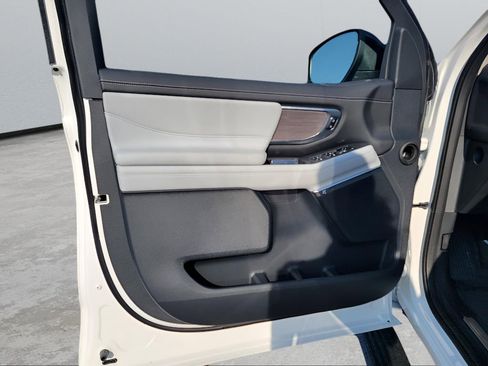 New 2026 Ford Expedition Max Platinum image 13