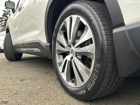 Used 2019 Subaru Ascent Touring w/ Popular Package #3 AWD/4WD image 40