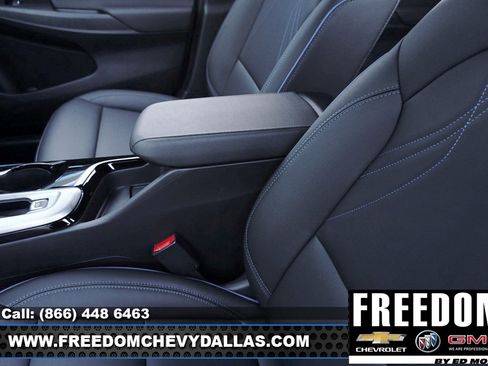 New 2026 Buick Envista Sport Touring image 32