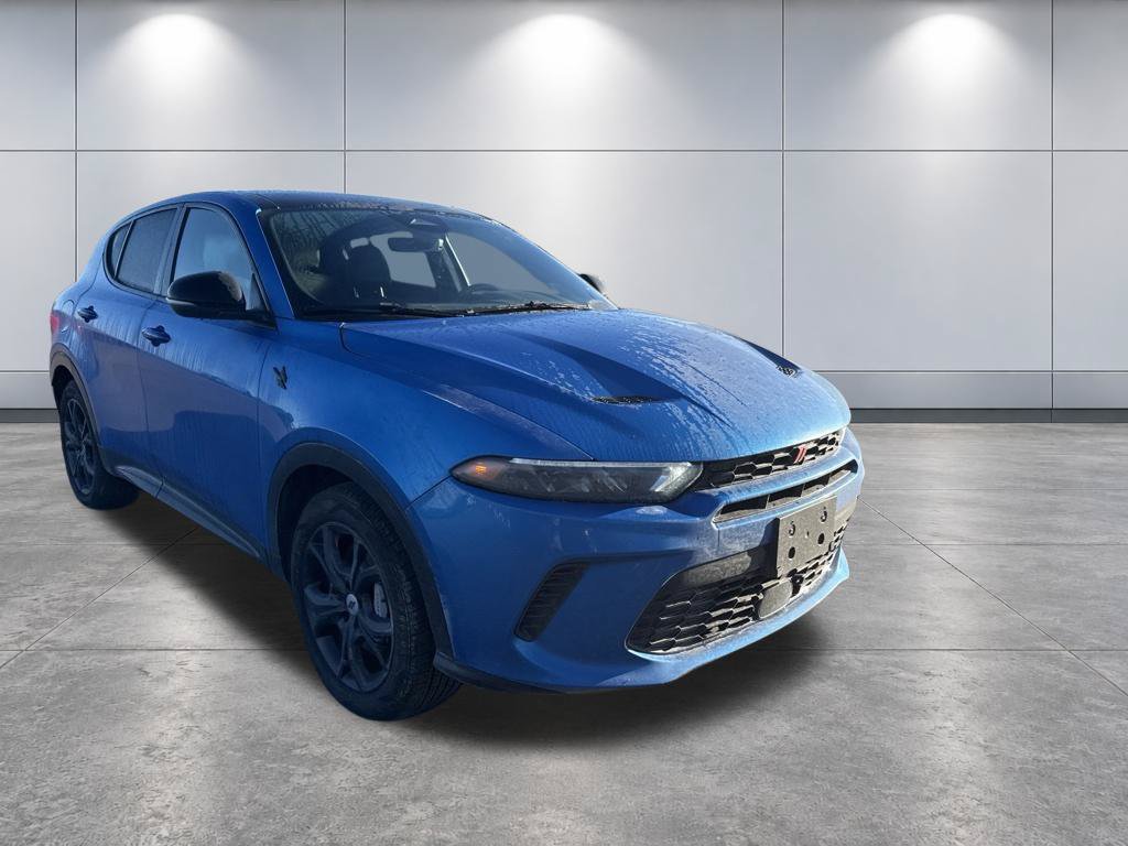 Used 2024 Dodge Hornet R/T Plus w/ R/T Blacktop Package AWD/4WD image 3