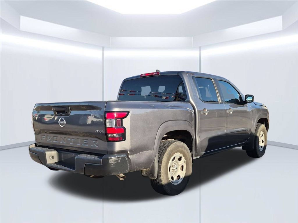 Used 2023 Nissan Frontier S AWD/4WD image 3