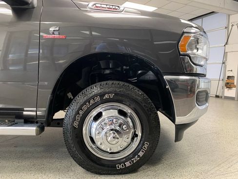 Certified 2024 RAM 3500 Tradesman w/ Chrome Appearance Group AWD/4WD image 11