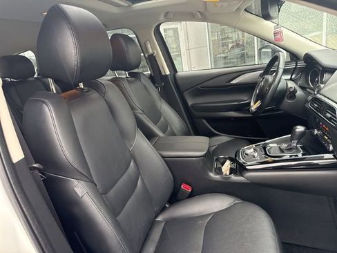 Used 2023 MAZDA CX-9 Touring image 38